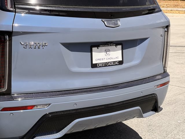 New 2027 Cadillac Vistiq Luxury w/ LPO, Premium Carpet Package AWD/4WD image 6