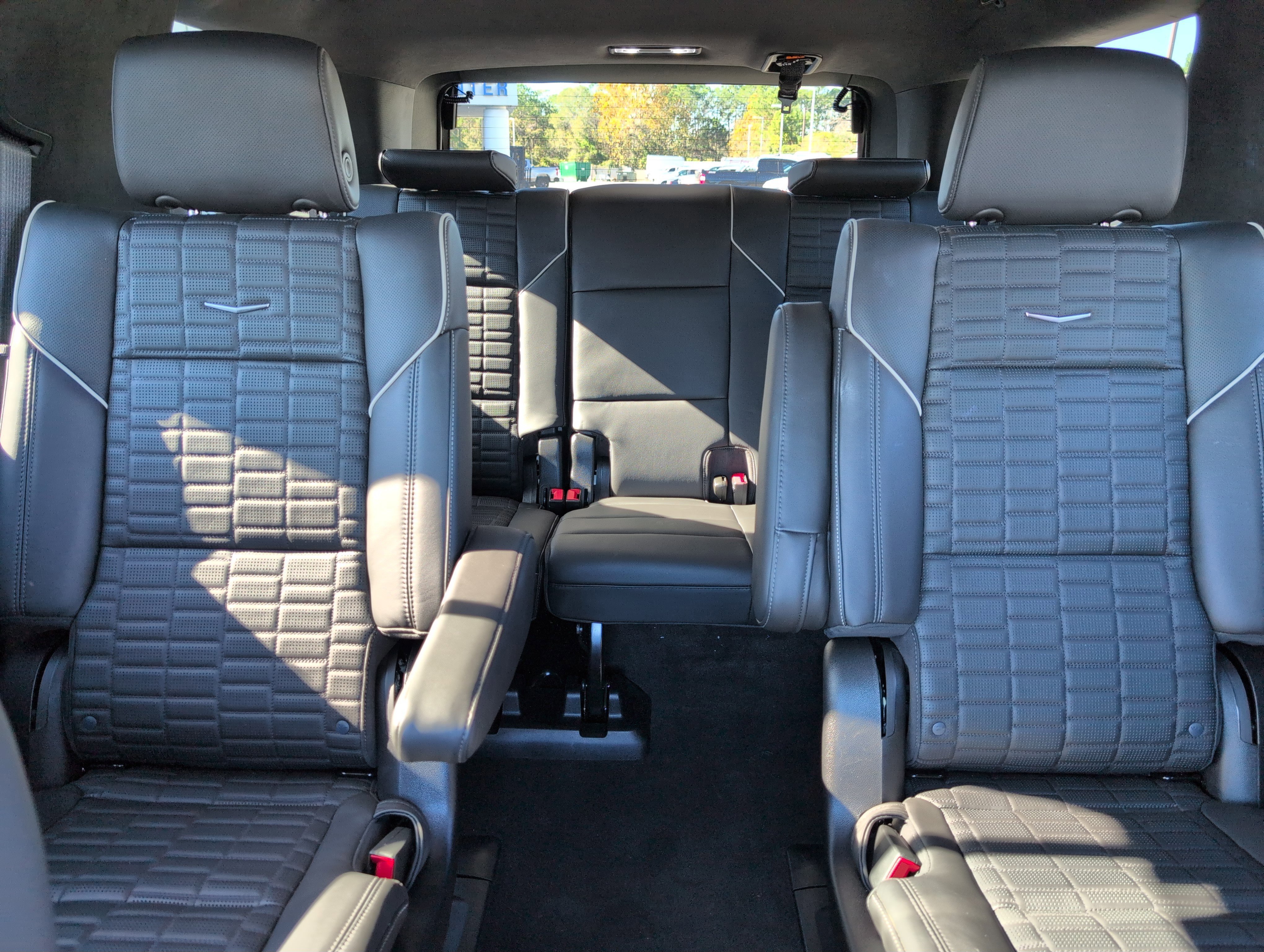 Certified 2024 Cadillac Escalade Sport Platinum image 27