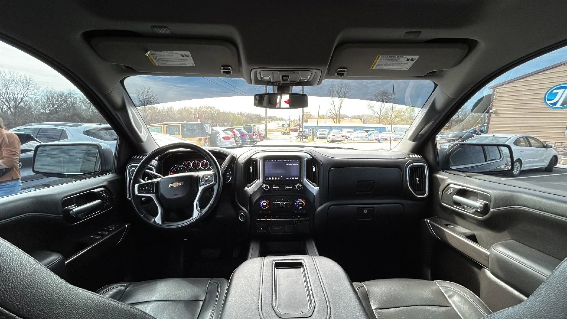 Used 2019 Chevrolet Silverado 1500 LTZ w/ LTZ Texas Edition image 31