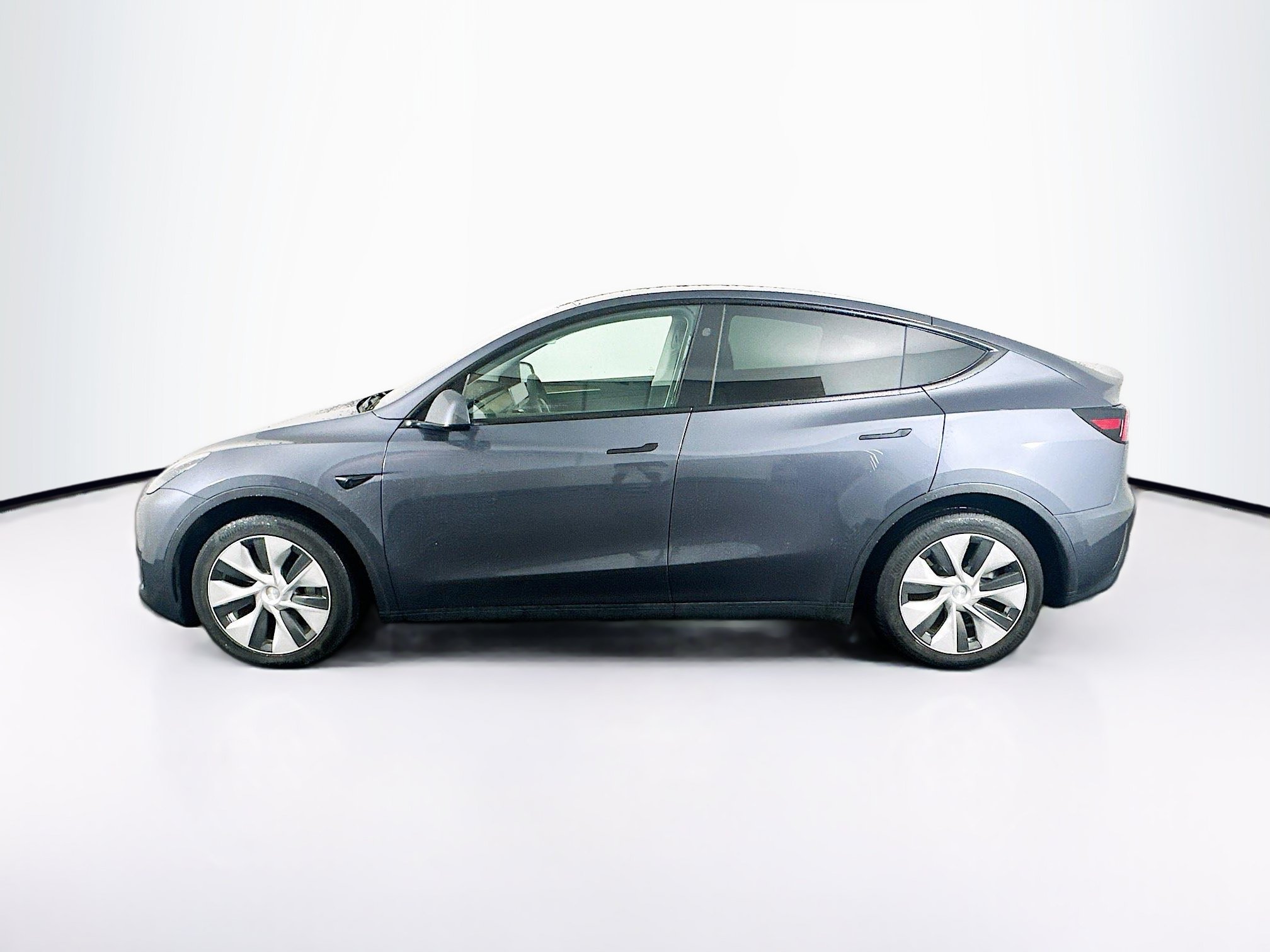 Used 2023 Tesla Model Y Long Range AWD/4WD image 4