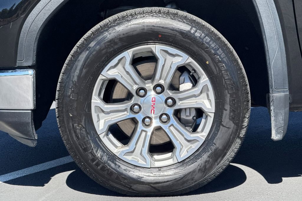 Used 2025 GMC Sierra 1500 SLT RWD image 15