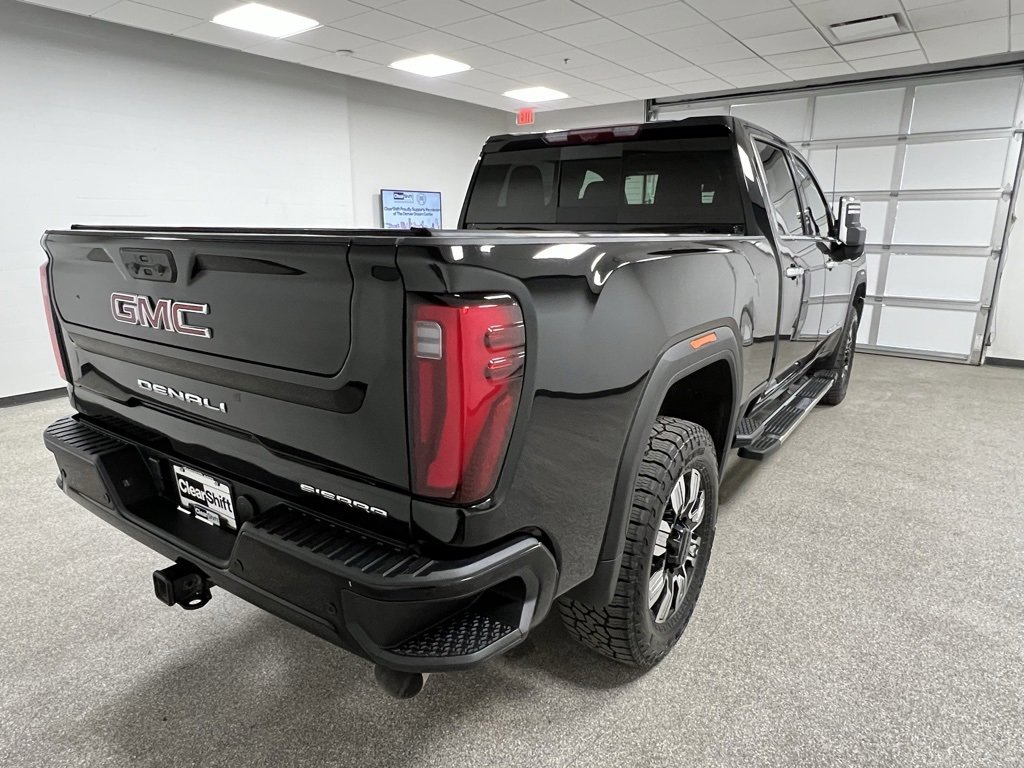 Used 2024 GMC Sierra 3500 Denali w/ Denali Reserve Package image 12
