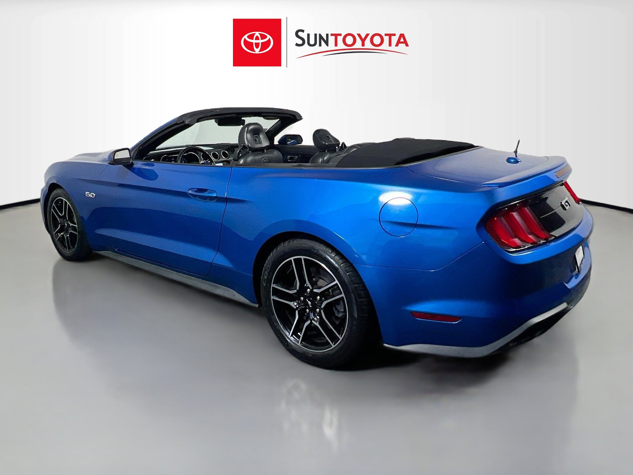 Used 2020 Ford Mustang GT Premium w/ Equipment Group 401A image 40