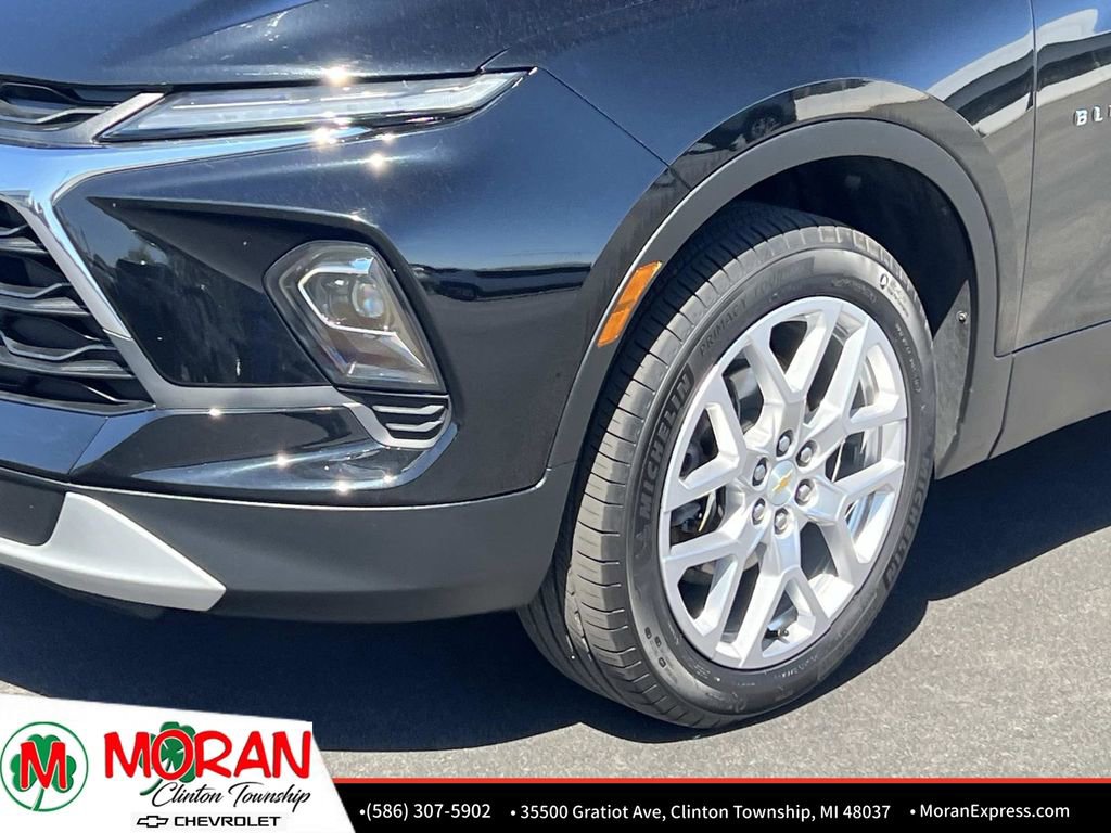 Certified 2024 Chevrolet Blazer LT w/ Convenience Package FWD image 9