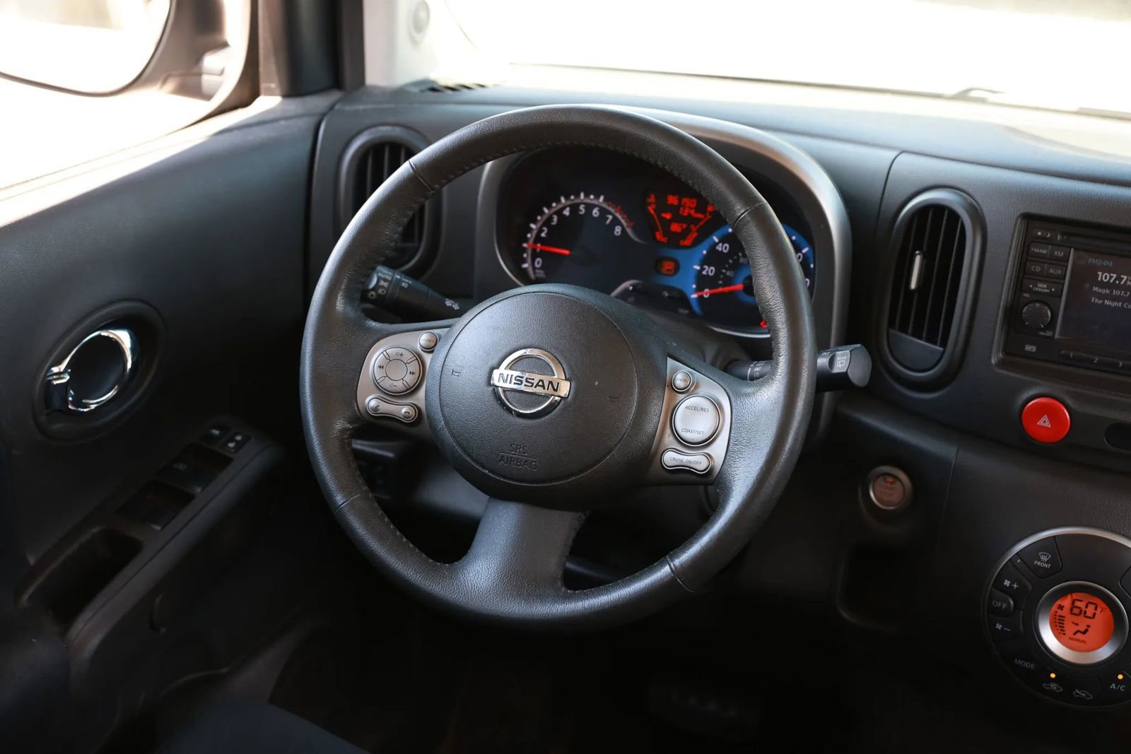 Used 2013 Nissan Cube 1.8 SL w/ SL Preferred Pkg FWD image 30