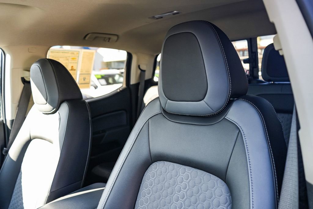 Used 2022 Chevrolet Colorado Z71 image 25