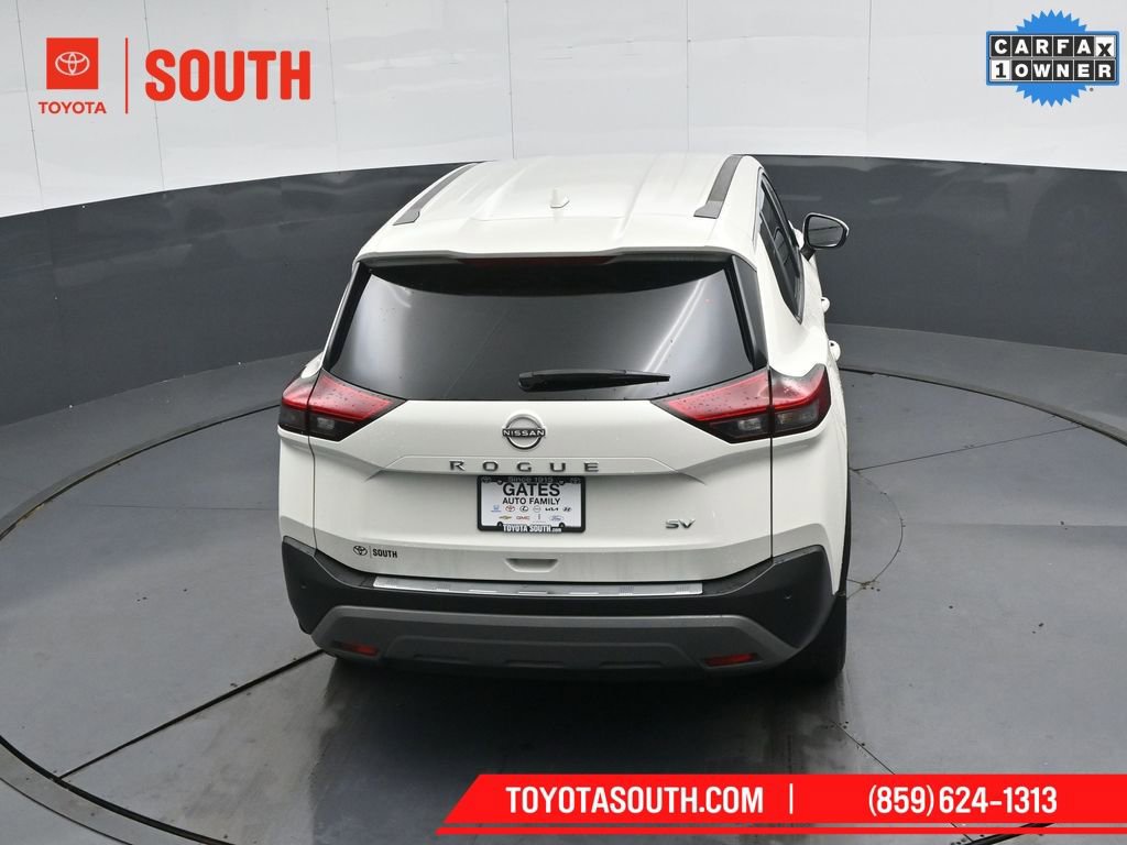 Used 2023 Nissan Rogue SV image 40