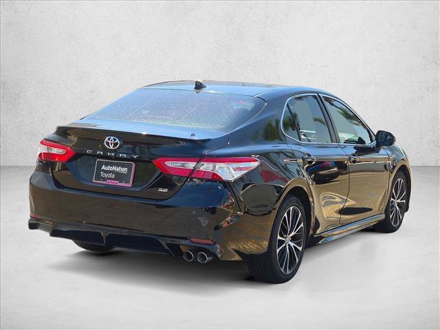 Used 2020 Toyota Camry SE FWD image 5