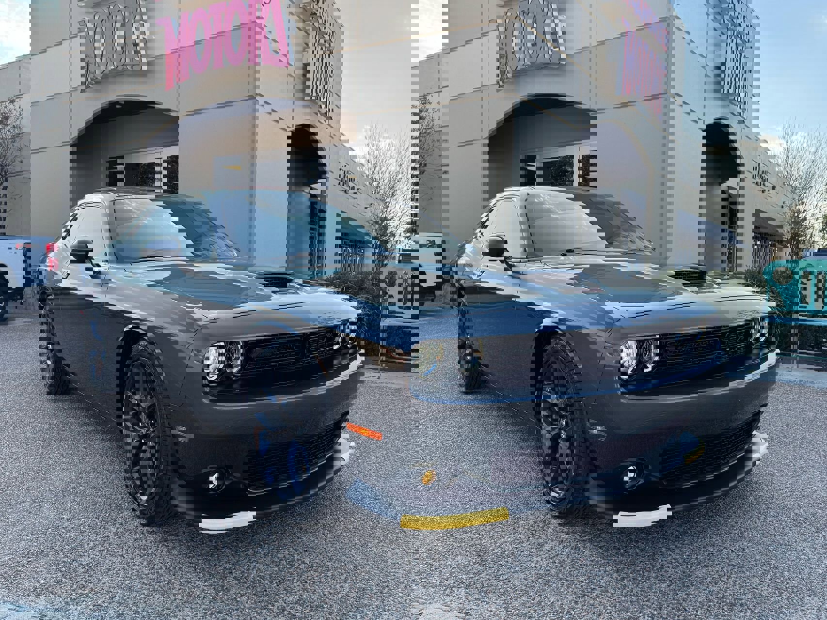 Used 2023 Dodge Challenger R/T w/ Plus Package image 6