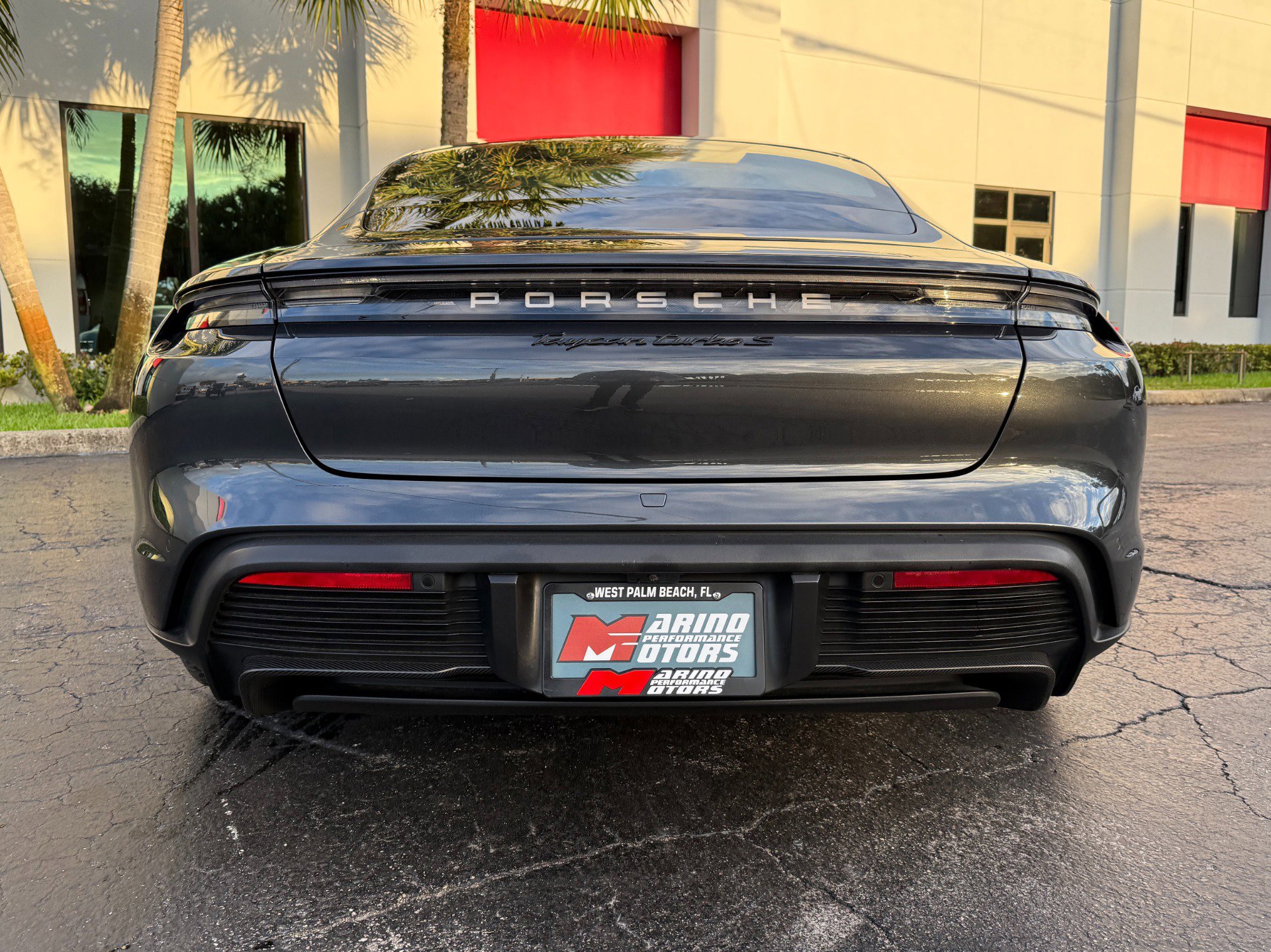 Used 2020 Porsche Taycan Turbo S image 24