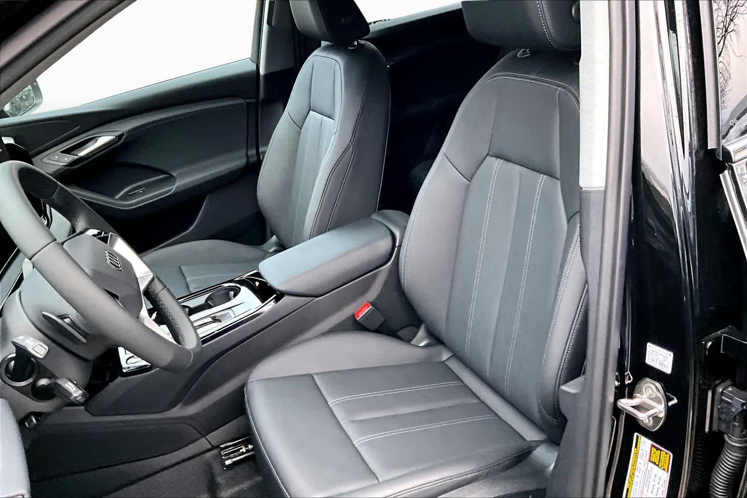 New 2025 Audi Q6 e-tron Premium AWD/4WD image 9