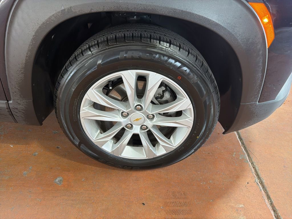 Used 2021 Chevrolet TrailBlazer LS FWD image 10