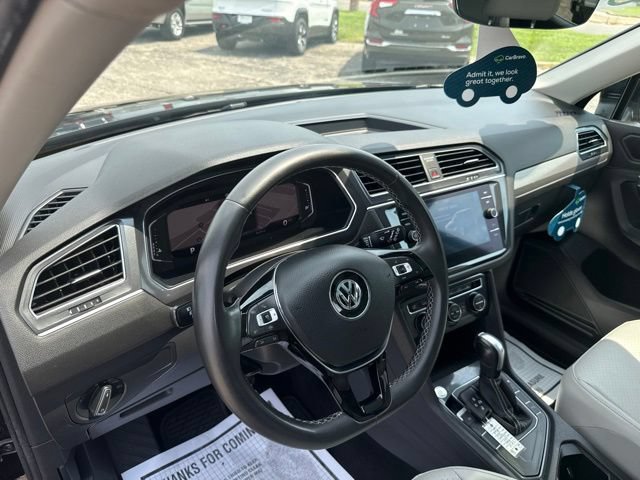 Used 2021 Volkswagen Tiguan SEL w/ 3-Row Tiguan MDO Package FWD image 14
