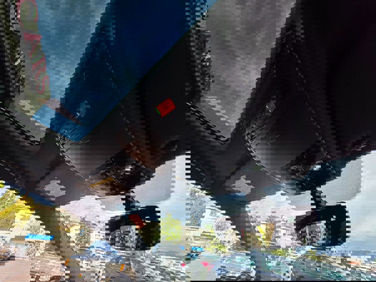 Used 2021 Volkswagen GTI SE image 18