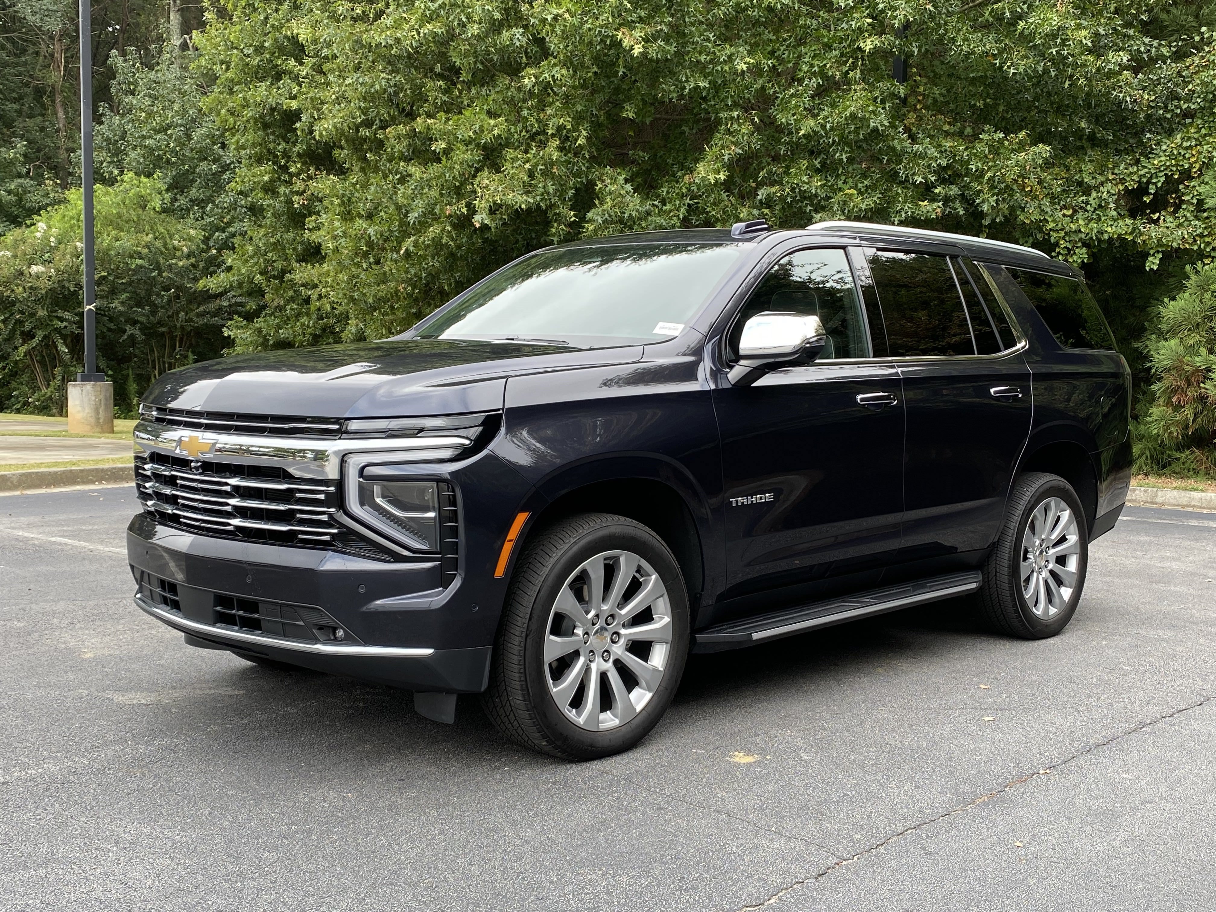 Used 2025 Chevrolet Tahoe Premier w/ Sun And Tow Package AWD/4WD image 5