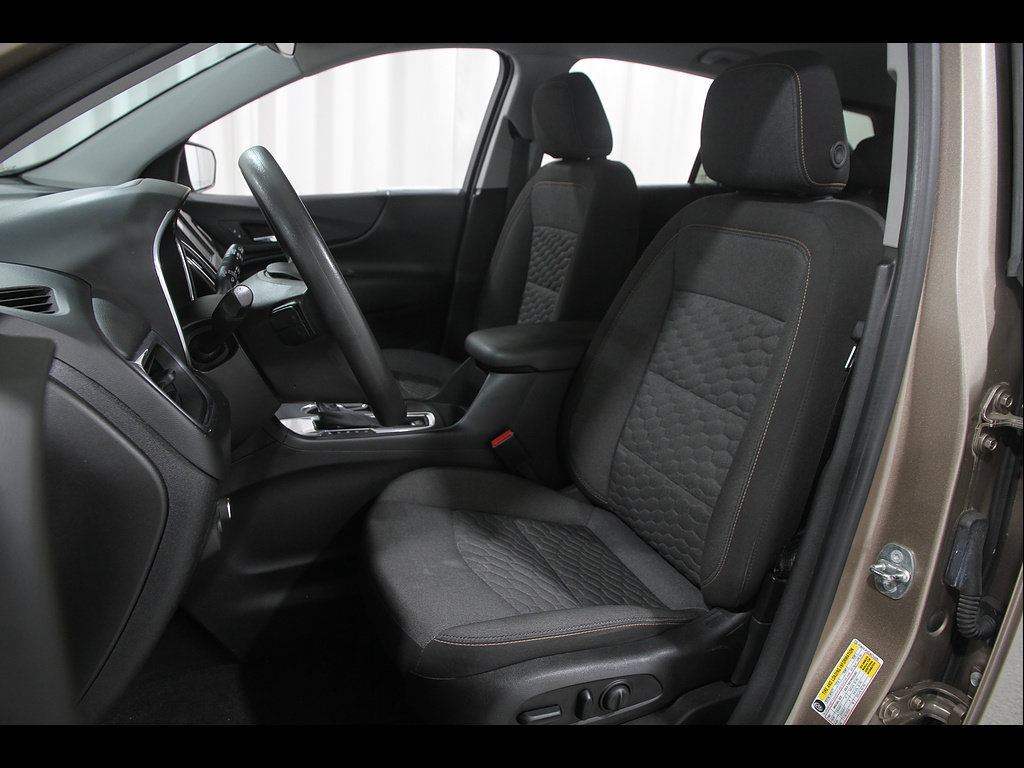 Used 2018 Chevrolet Equinox LT FWD image 5