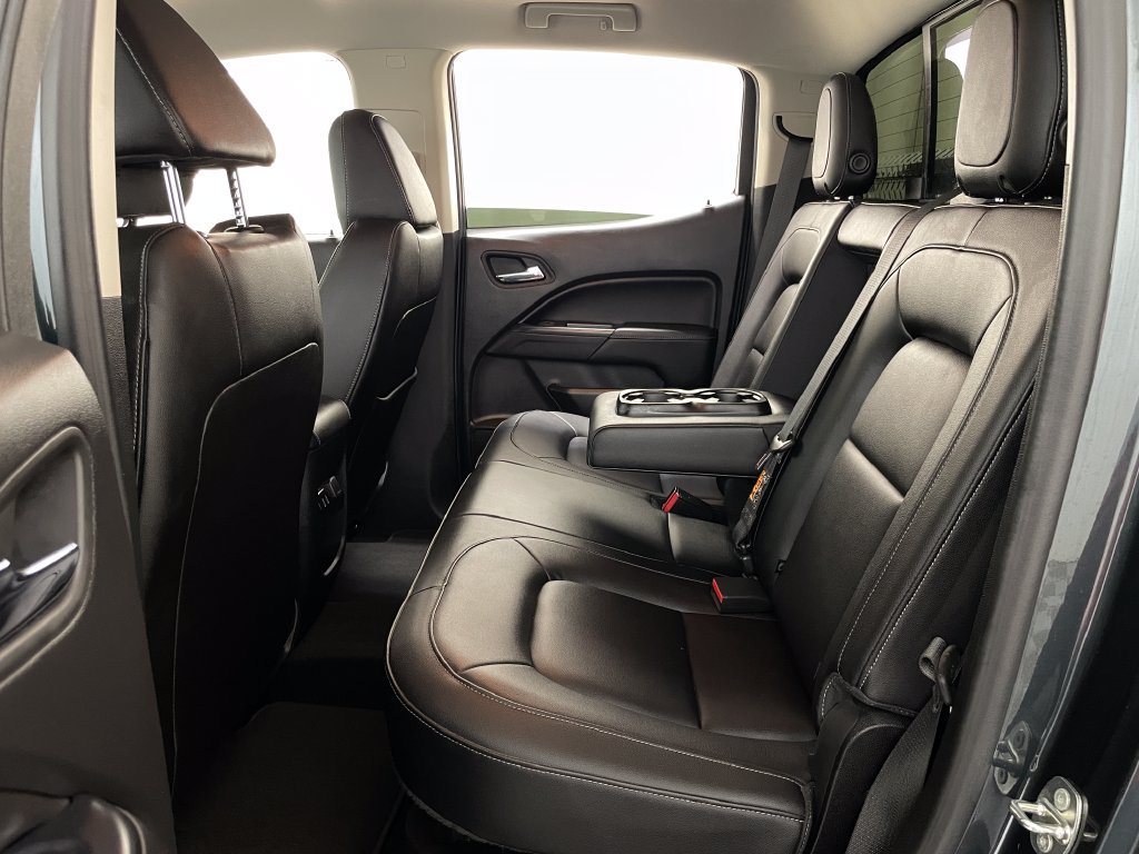 Used 2017 GMC Canyon SLT w/ Driver Alert Package AWD/4WD image 11