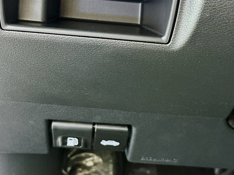 New 2025 Nissan Versa SV w/ Trunk Package image 10