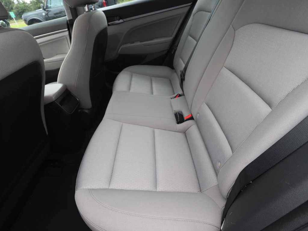 Used 2018 Hyundai Elantra Value Edition FWD image 12