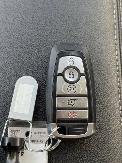Used 2024 Ford Escape Platinum AWD/4WD image 22