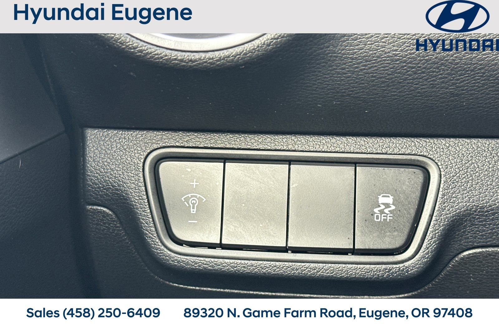 Used 2023 Kia Forte LXS image 30