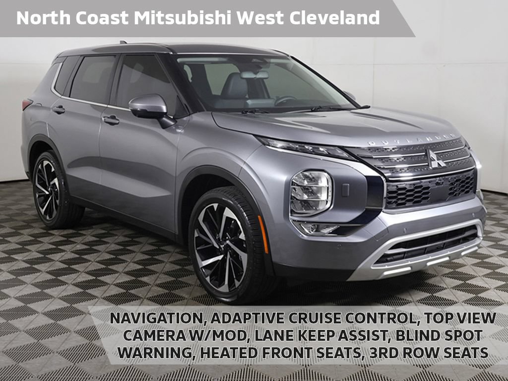 Used 2024 Mitsubishi Outlander SE