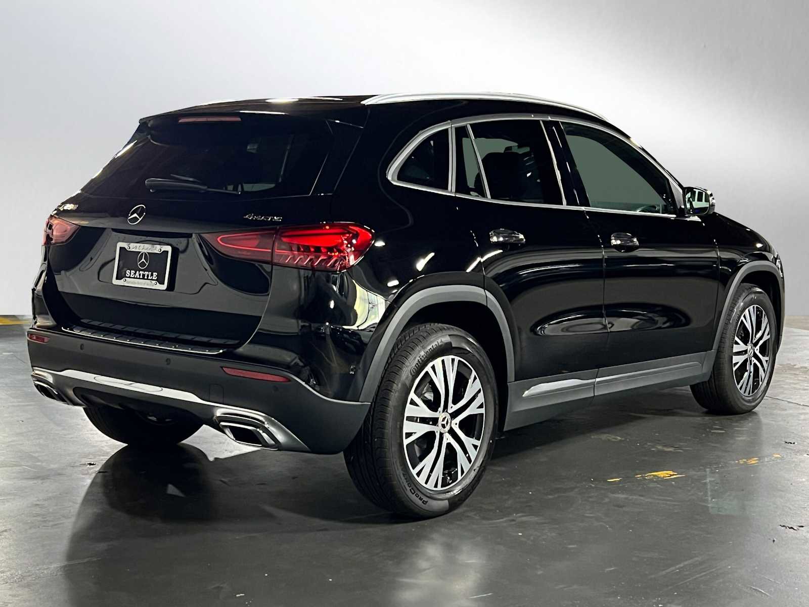 Certified 2025 Mercedes-Benz GLA 250 4MATIC image 3