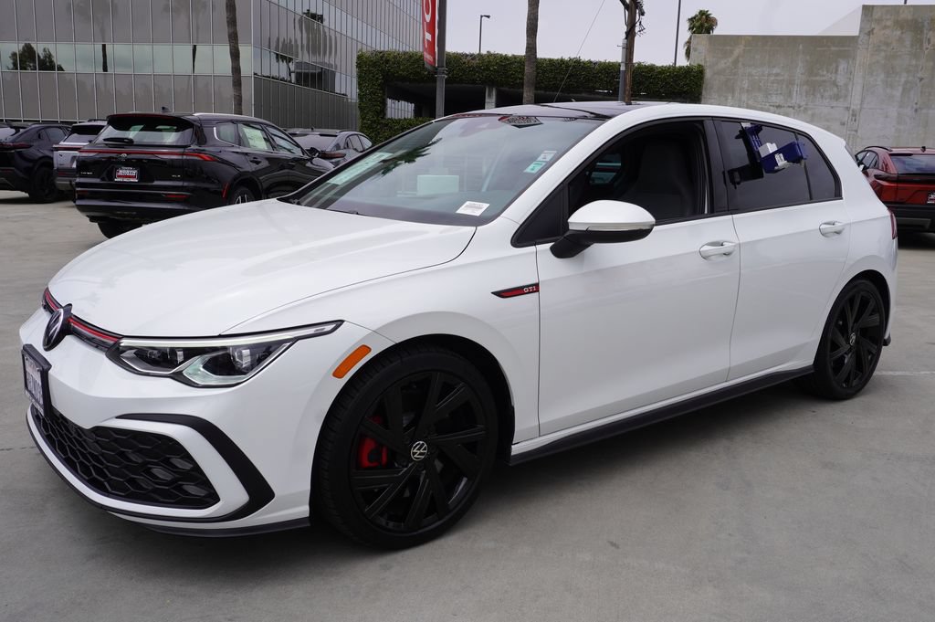 Used 2022 Volkswagen GTI SE FWD image 4