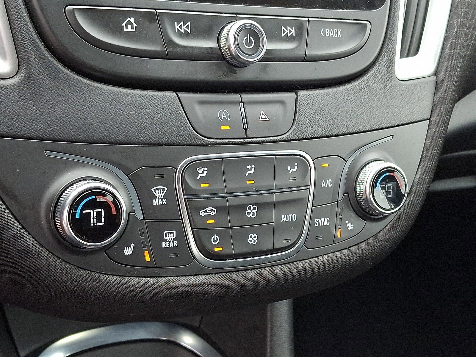 Used 2023 Chevrolet Malibu LT FWD image 14