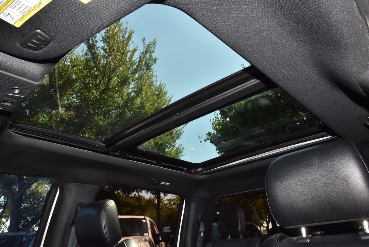 Used 2019 Ford F150 Raptor w/ Equipment Group 802A Luxury AWD/4WD image 33
