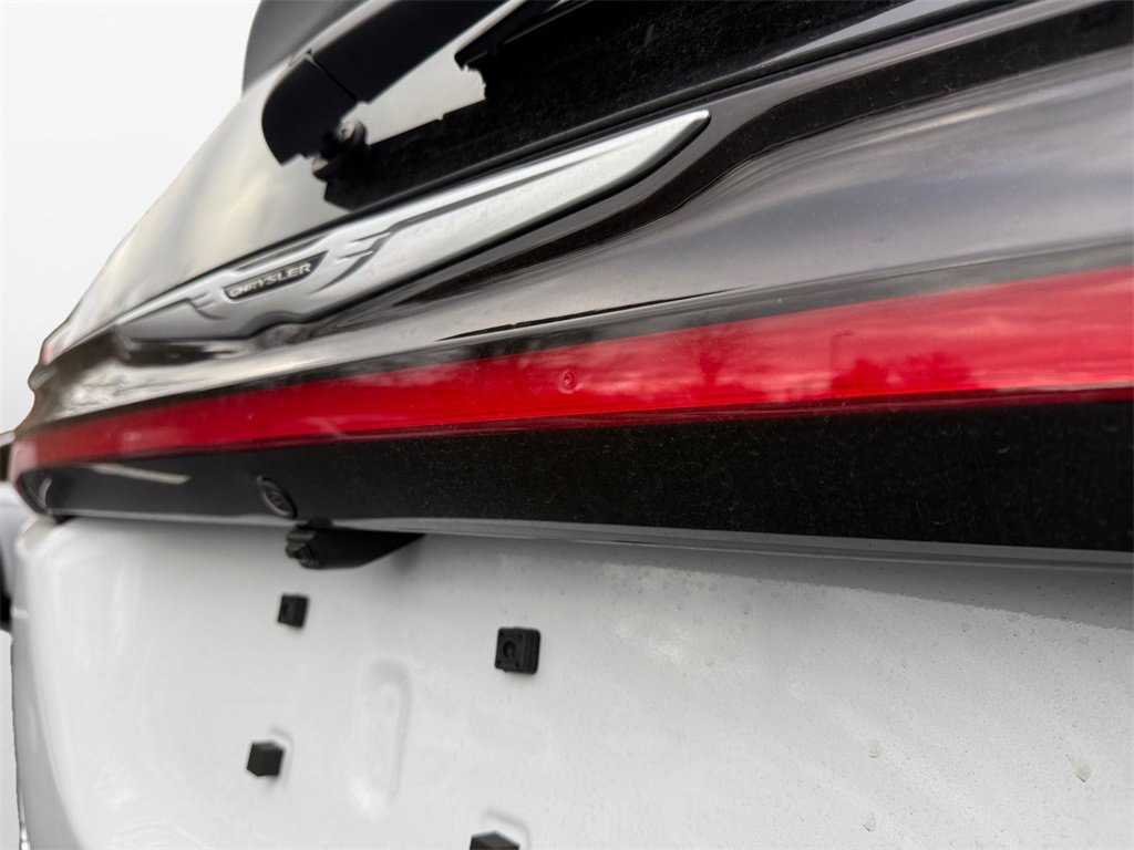 New 2026 Chrysler Pacifica Select image 17