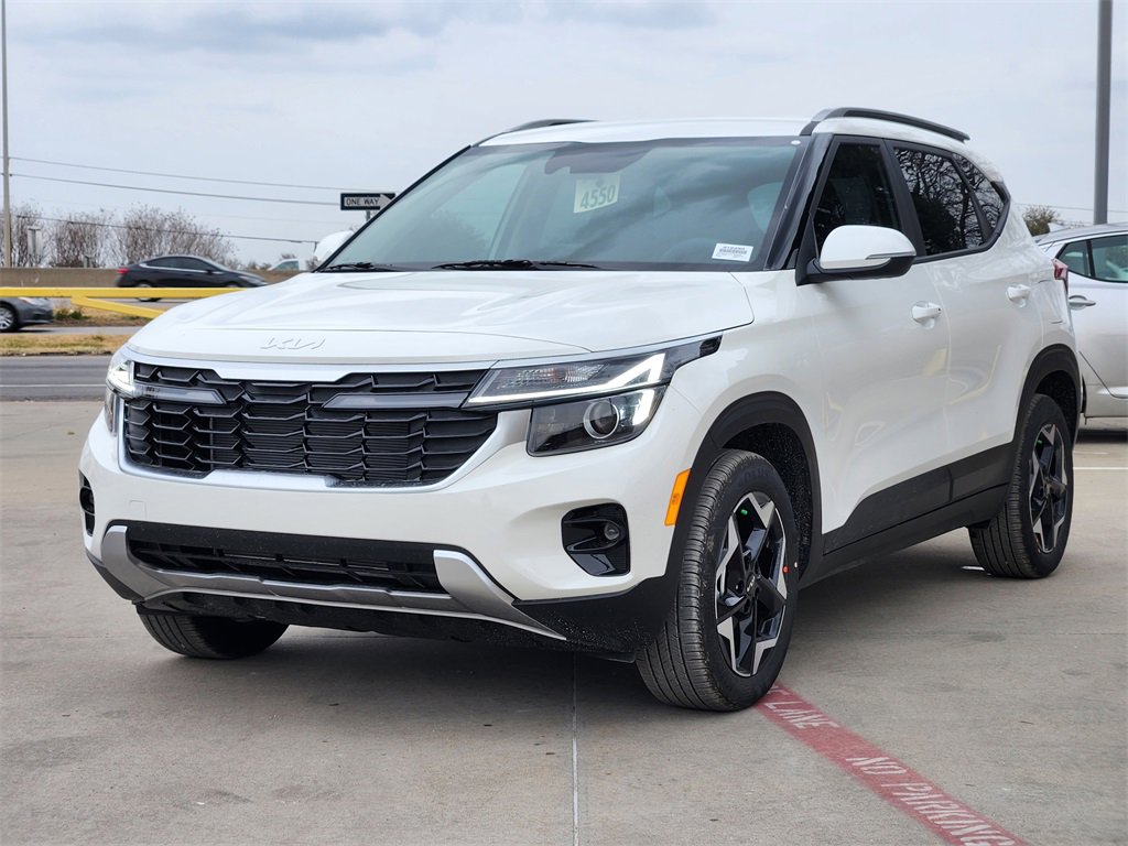 New 2026 Kia Seltos S image 2