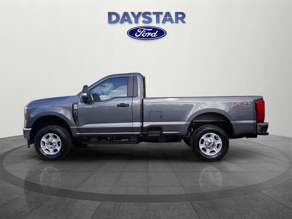 New 2026 Ford F350 XLT image 26