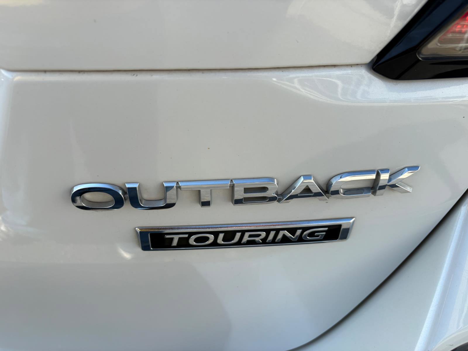 Used 2020 Subaru Outback Touring w/ Popular Package #2 AWD/4WD image 9