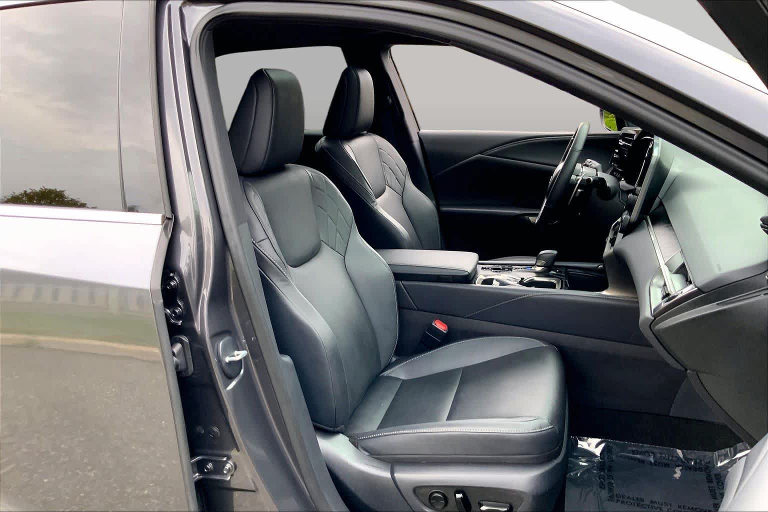 Certified 2026 Lexus RX 350 Premium w/ All Season Protection Package AWD/4WD image 9