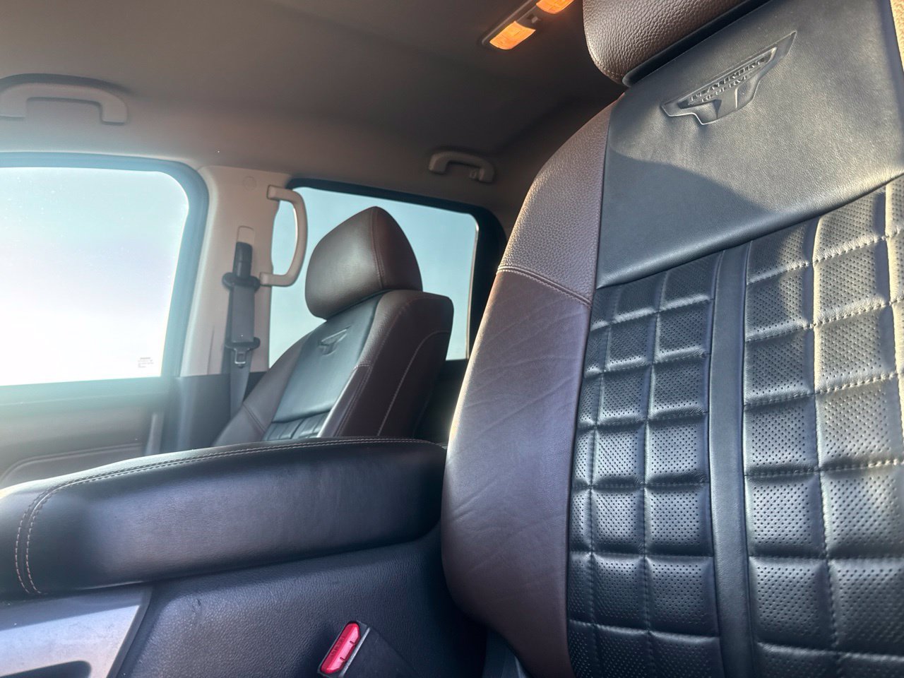Used 2019 Nissan Titan Platinum Reserve w/ Platinum Utility Package AWD/4WD image 39