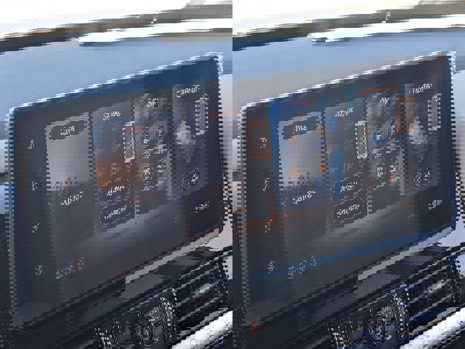 New 2026 Nissan Pathfinder SL image 17