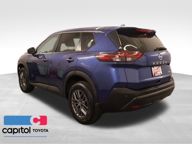 Used 2021 Nissan Rogue S AWD/4WD image 5