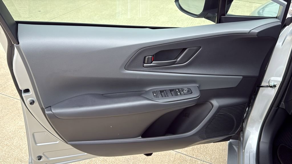 Certified 2026 Toyota Prius LE FWD image 12