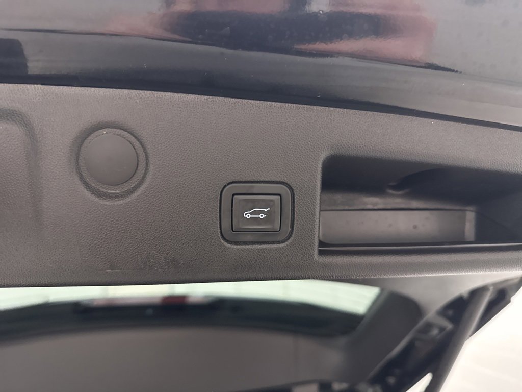 Used 2024 Chevrolet Equinox LT image 8