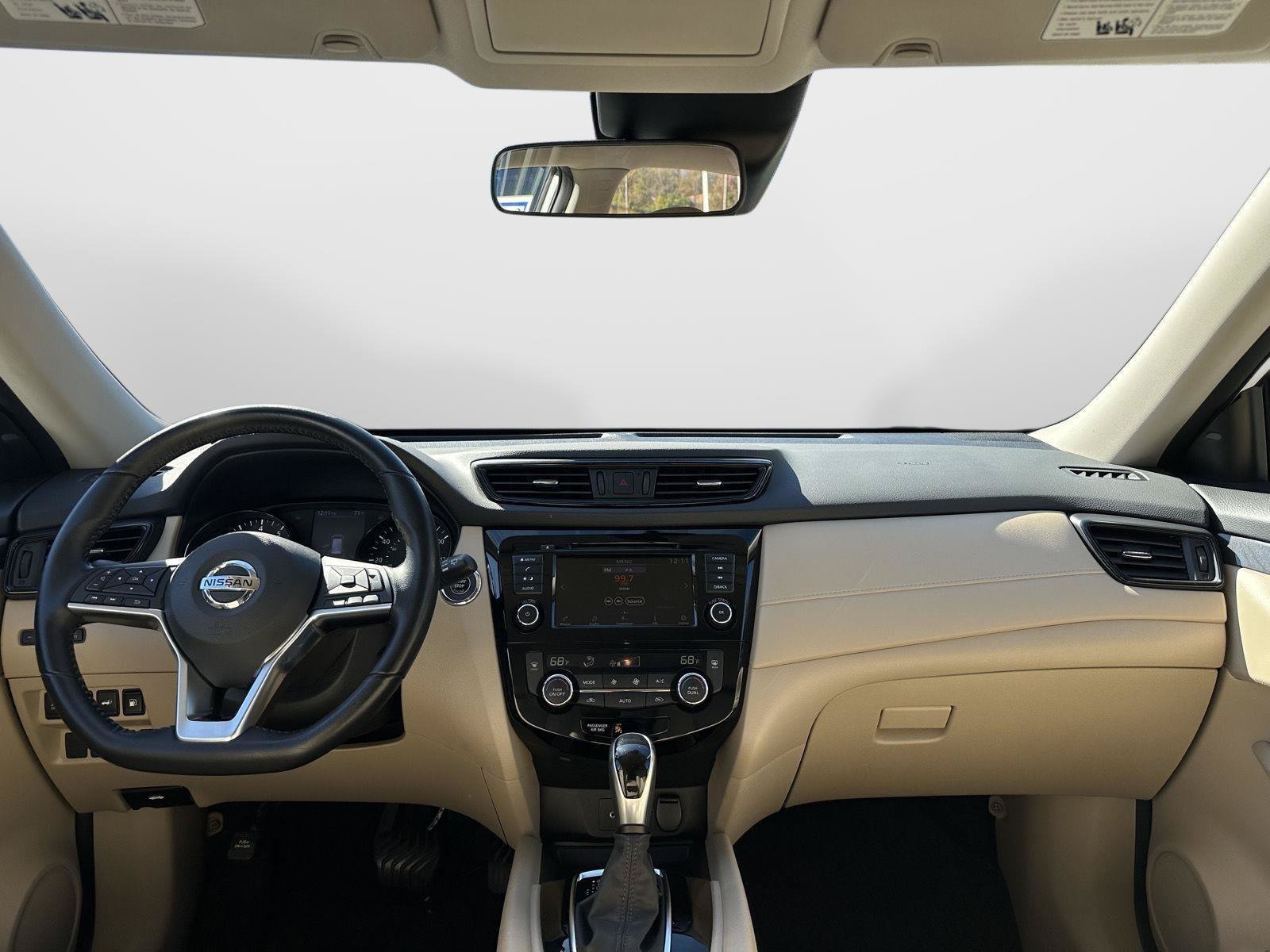 Used 2020 Nissan Rogue SV AWD/4WD image 32