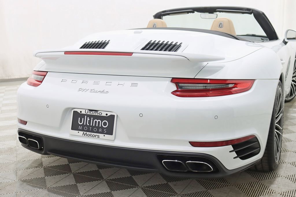 Used 2018 Porsche 911 Turbo image 14