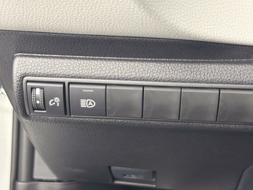 Certified 2026 Toyota Corolla LE FWD image 28