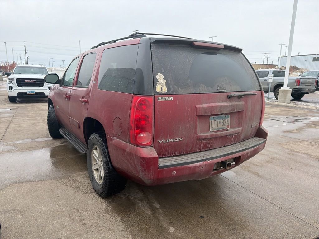 Used 2013 GMC Yukon SLT w/ SLT-2 Equipment Package image 3