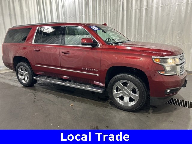Used 2017 Chevrolet Suburban LT w/ LT Signature Package image 2