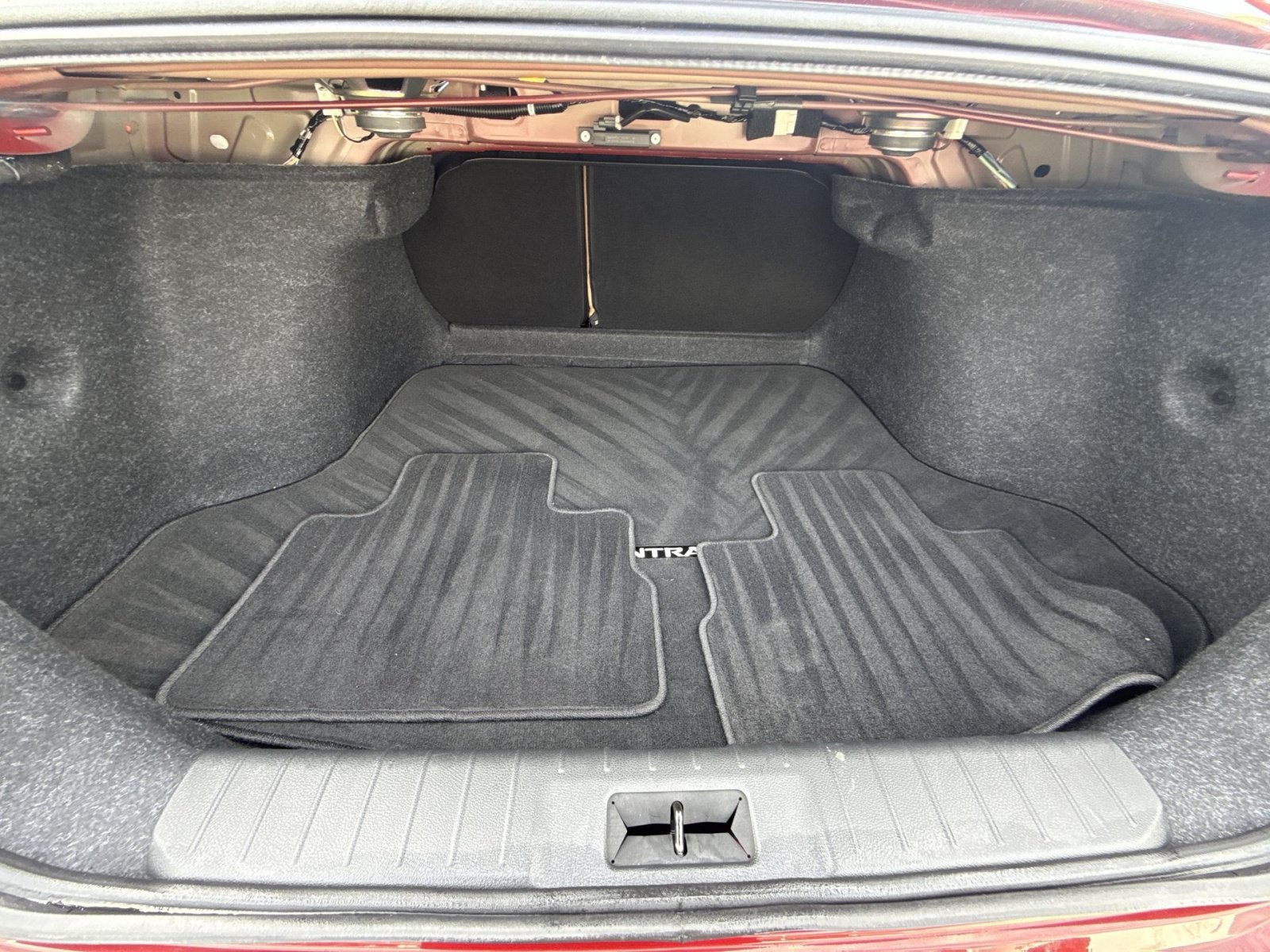 Used 2021 Nissan Sentra SV w/ SV Premium Package FWD image 27
