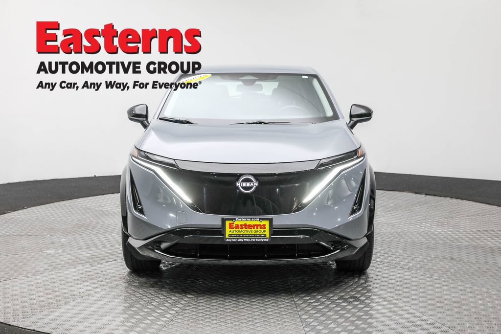 Used 2024 Nissan Ariya AWD image 2