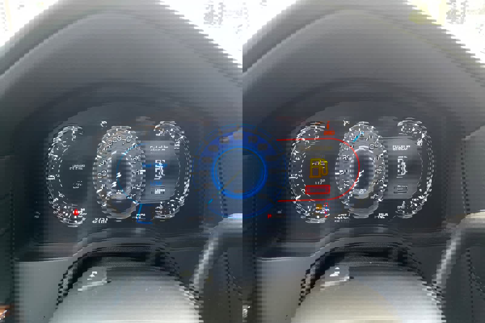 Used 2017 Cadillac Escalade Luxury image 15