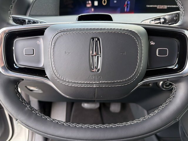 New 2026 Lincoln Navigator L Reserve w/ Jet Appearance Package AWD/4WD image 25