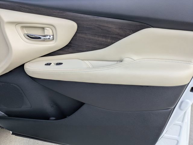 Used 2023 Nissan Murano Platinum w/ Cargo Package image 35